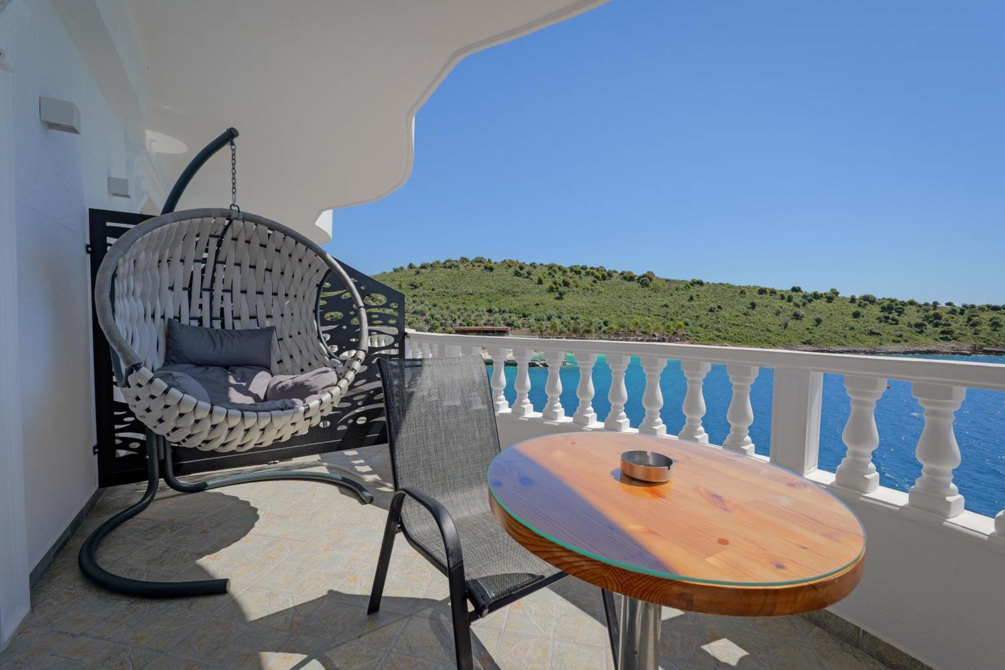 Juna 4* Saranda