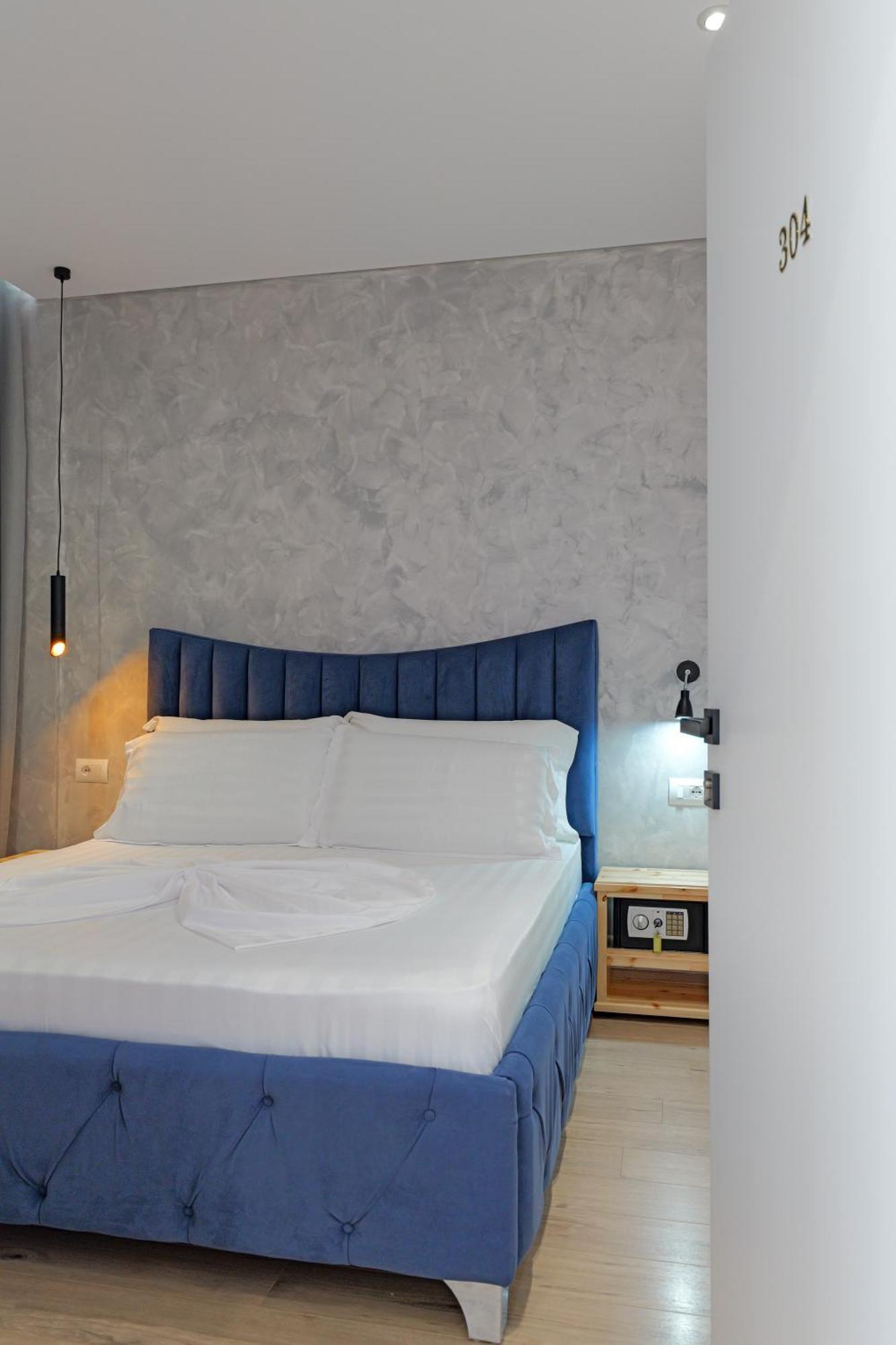 Hotel Juna