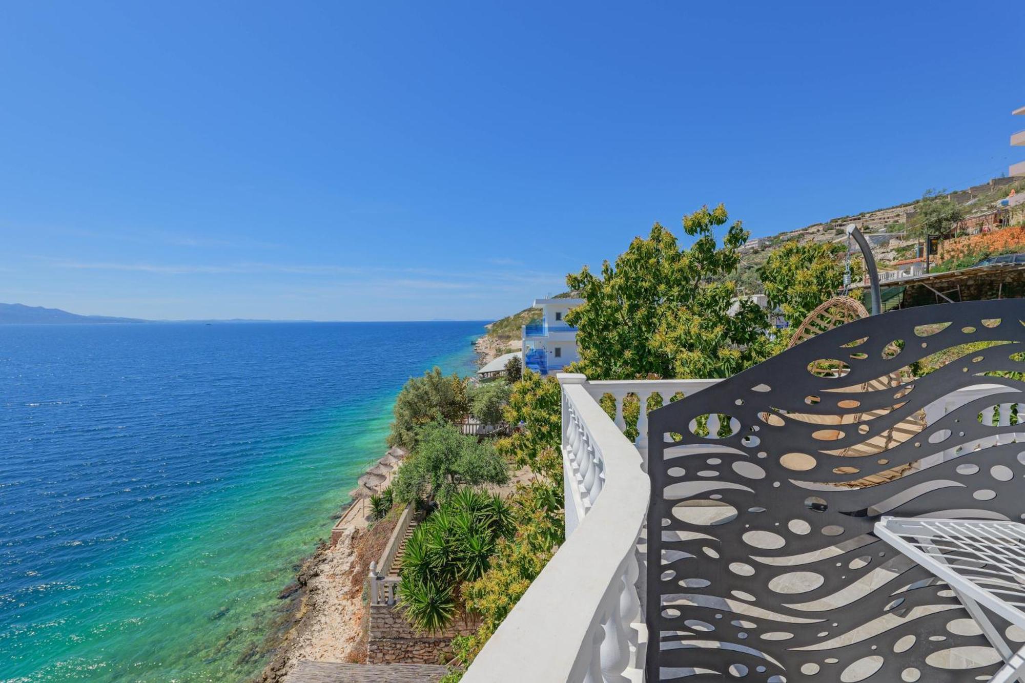 Juna 4* Saranda